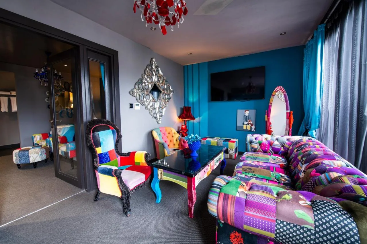 Squint Penthouse Suite